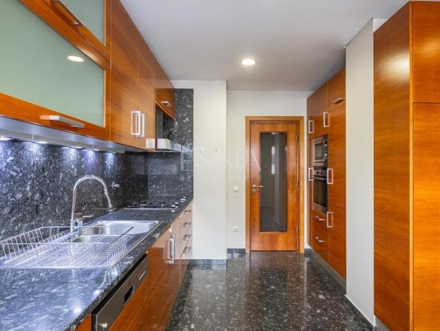 Apartamento T3 Mobilado em Paranhos | Pólo Universitário
