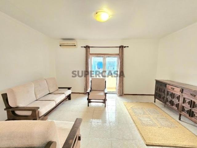 Apartamento T3 na cidade de Pombal