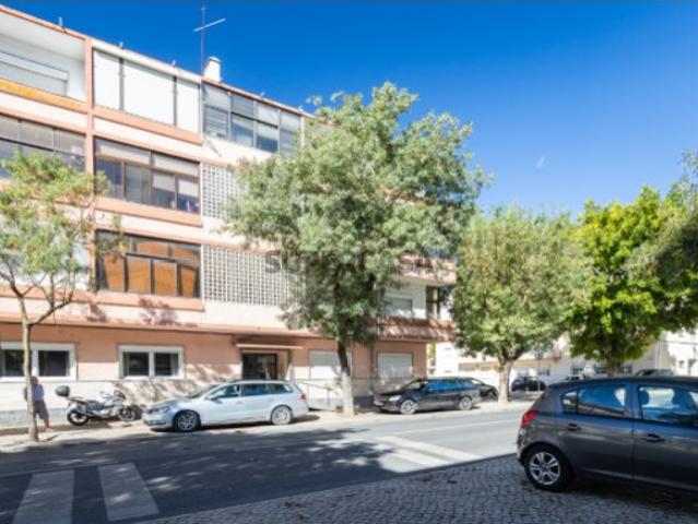 Apartamento T3 na Costa da Caparica