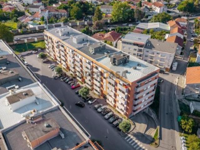 Apartamento T3 na Naia | 172 m² de área bruta e todo o conforto