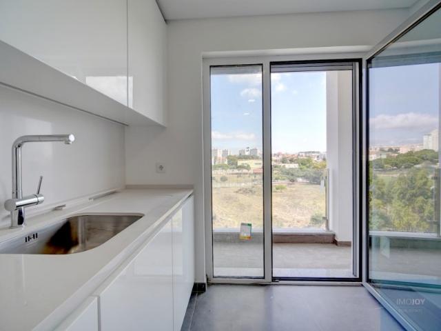 Apartamento T3 na Parede
