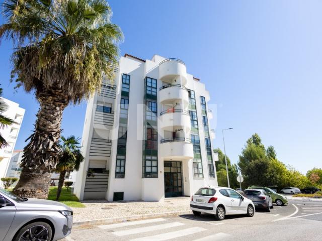 Apartamento T3, na Quinta do Bravo, em Alenquer!