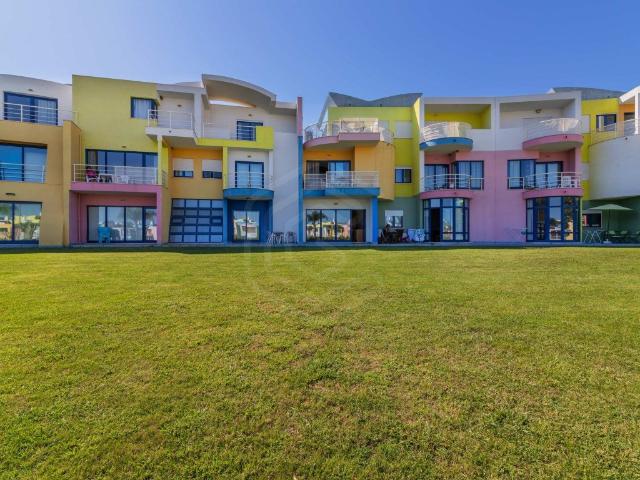 Apartamento T3 na Quinta da Orada, Marina de Albufeira, Alga. 242m² Albufeira e Olhos de Água