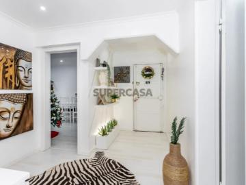 Casa à venda em Póvoa de Santa Iria - Cozinha equipada