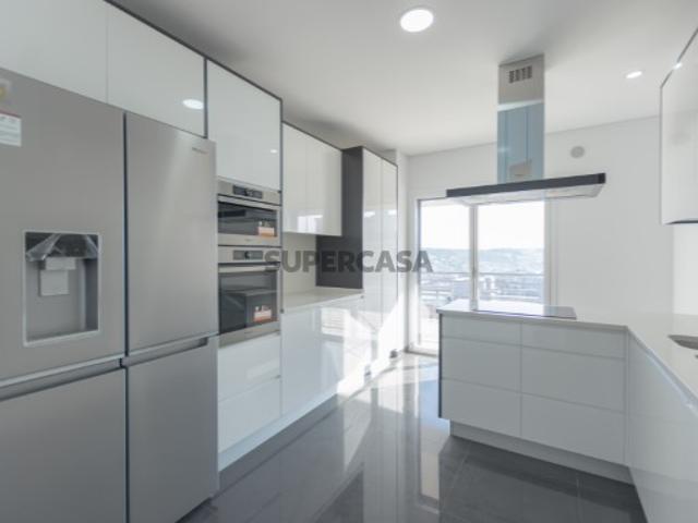 Apartamento T3 nas Colinas do Cruzeiro