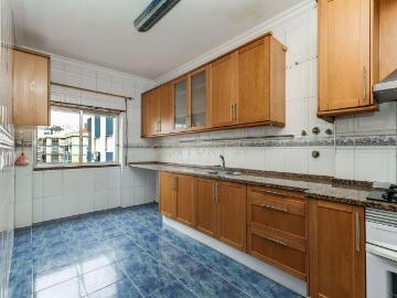 Apartamento T3 nas Paivas Amora, junto ao Parque Urbano