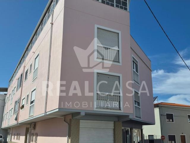 Apartamento T3, no centro da cidade da Marinha Grande