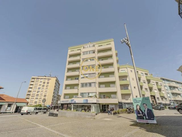 Apartamento T3 no Centro da Trofa – Conforto e Centralidade