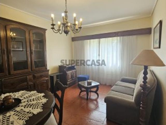 Apartamento T3 Centro de Esgueira