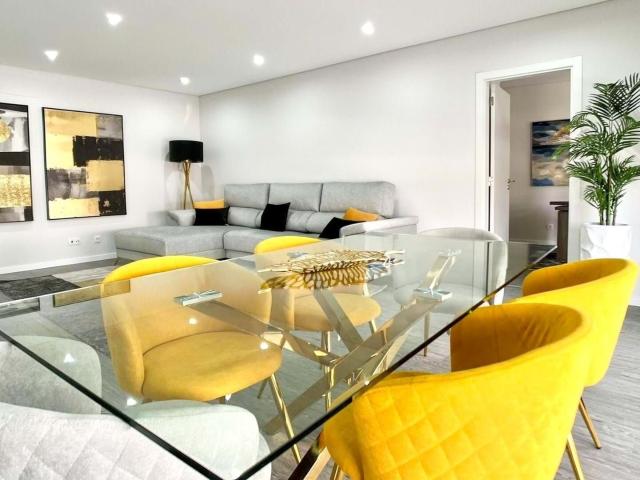 Apartamento T3 no centro de Olhão 129m² Quelfes