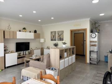 Apartamento T3 No Centro De Loures 116m² Loures