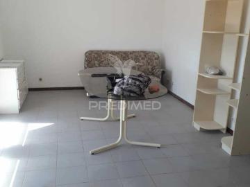 Apartamento T3 no centro de Macedo de Cavaleiros