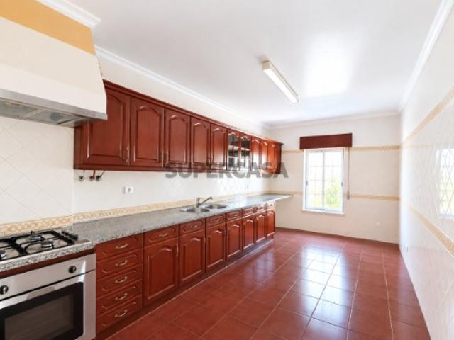 Apartamento T3 no centro de Vendas Novas