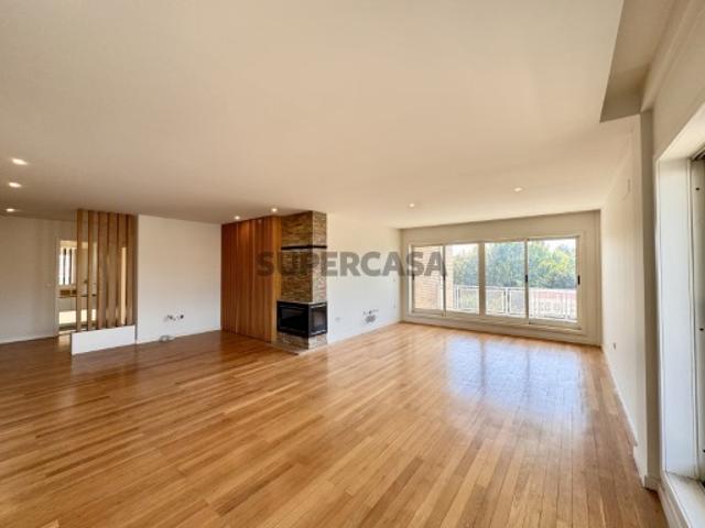 Apartamento T3 no Centro de Vila Nova de Famalicão
