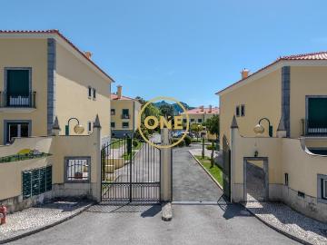 Apartamento T3 no Condomínio Polia do Sul Village — Sintra