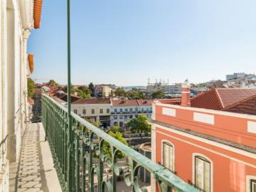 Apartamento T2+1 no coração de Lisboa