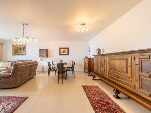Apartamento T3, no Edifício Paradisus, Caniço 218m² Caniço