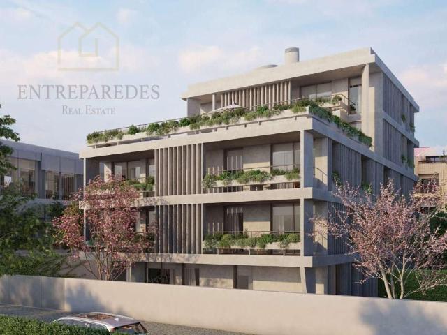 Apartamento T3 no Edifício Paulo Dias Novais zona nobre Bo. 132m² Lordelo do Ouro e Massarelos