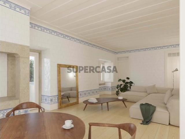 Apartamento T3 no Esperança 82, Santos, Lisboa