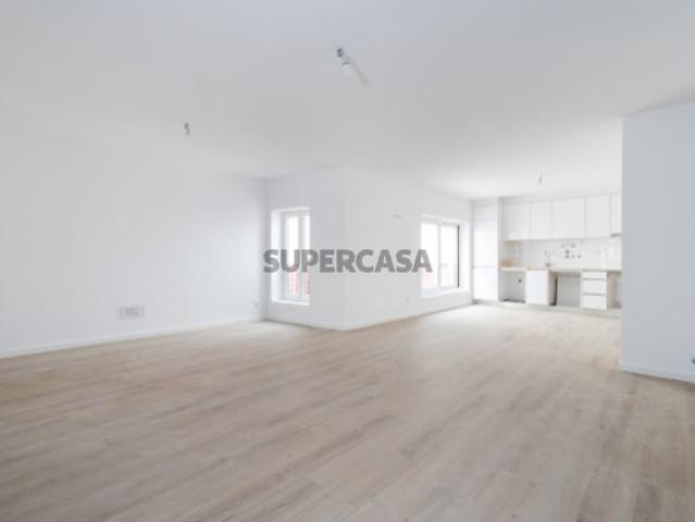 Apartamento T3 no Fundão