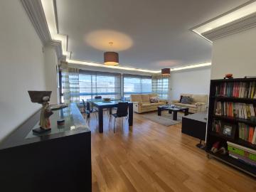 Apartamento T3 no Lumiar: Conforto e Sofisticação com acabamentos de luxo e localização premium