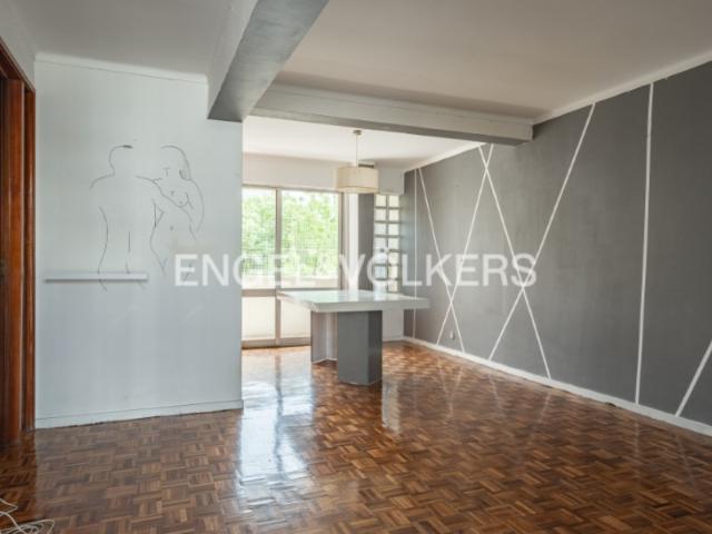 Apartamento T3 no Monte da Caparica