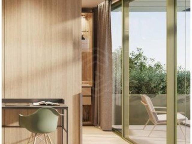 Apartamento T3 no Porto, com Varanda e com 3 lugares de gara. 170m² Lordelo do Ouro e Massarelos