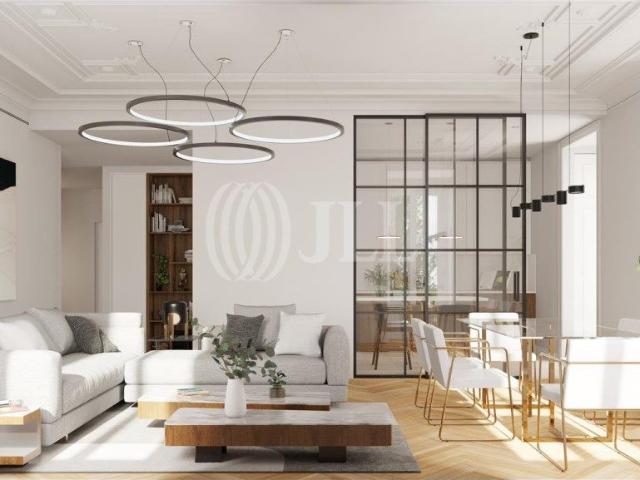 Apartamento T3 no Real Amoreiras, Lisboa