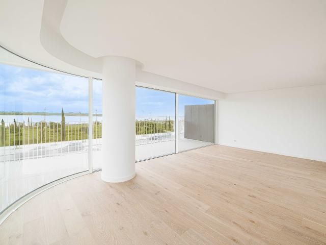 APARTAMENTO T3 NOOBA VISTA RIO BARREIRO