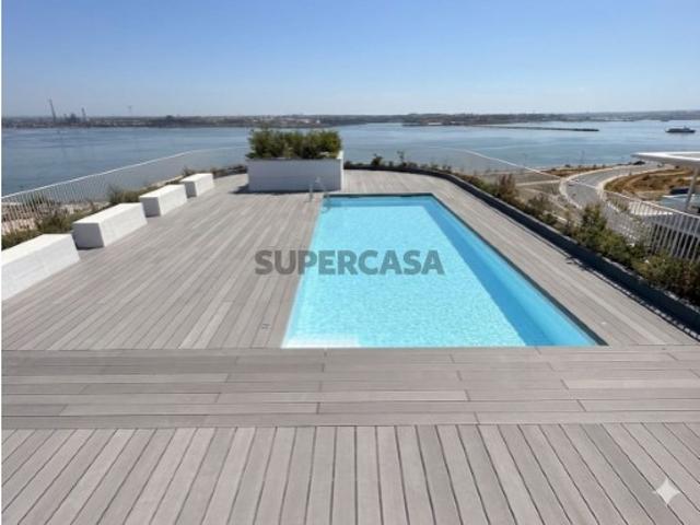 APARTAMENTO T3 NOOBA VISTA RIO BARREIRO PRONTO E COMO NOVO!