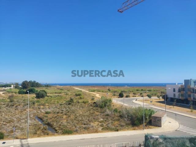 Apartamento T3, nova construção, em Meia Praia, Lagos, Algarve
