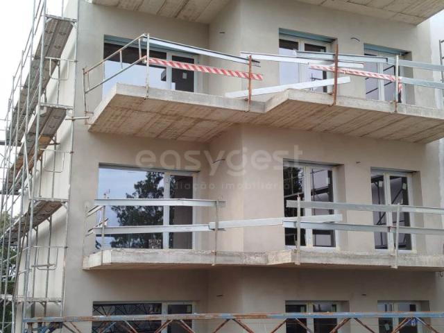 Apartamento T3 Nova Construção situado em Lordemão, Coimbra