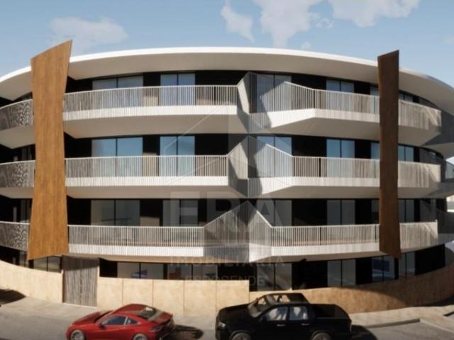 Apartamento T3 Novo, Monserrate