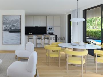 Apartamento T3, novo, no Marina Douro, em Vila Nova de Gaia, Porto