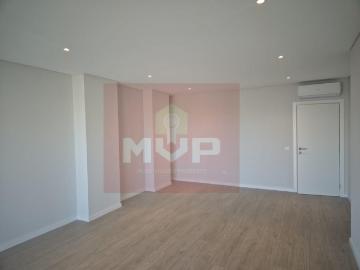 Apartamento T3 Novo no Montenegro 0m² Montenegro