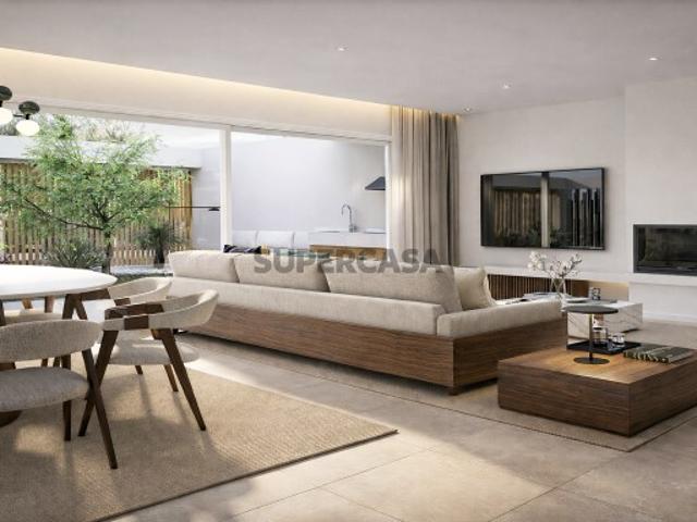 Moradia T3, nova, no Alfarroba Condominium, em Portimão, Algarve