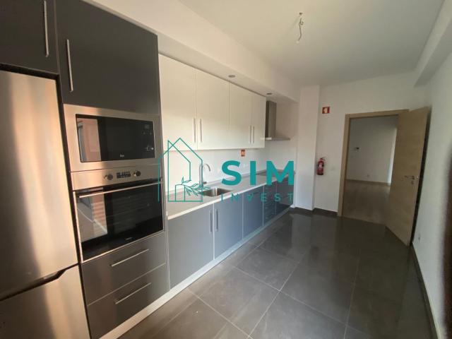 Apartamento T3 Novo no Centro de Loulé | Suite, Estacionamento e Arrecadação