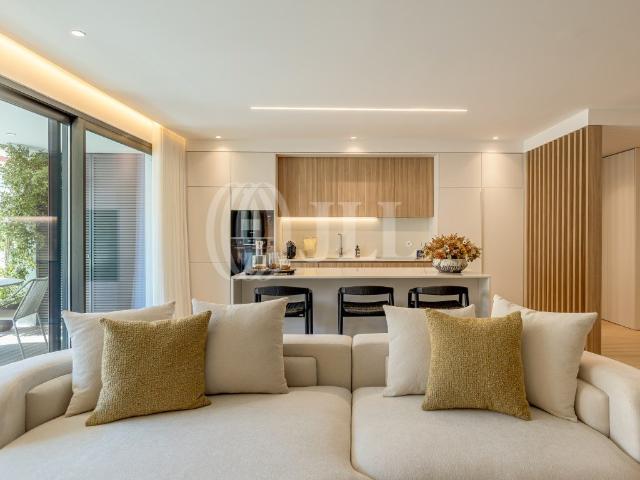 Apartamento T3, novo, no condomínio Caxias Heights, em Oeira. 0m² Paco de Arcos