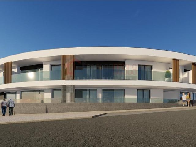 Apartamento T3 NOVO nos Casais Mestre Mendo