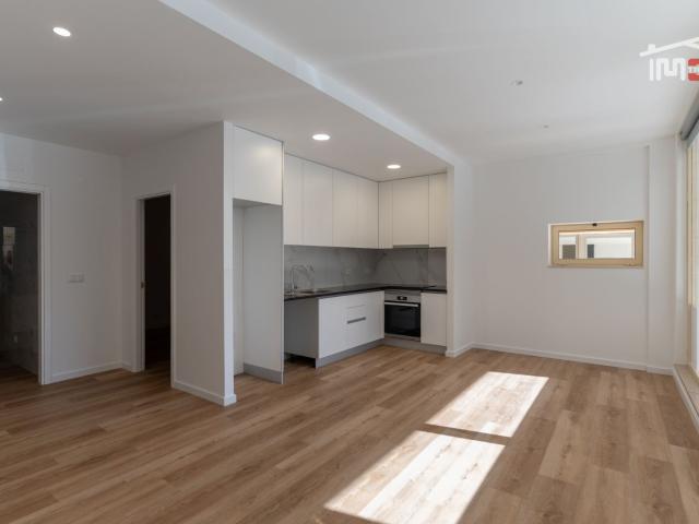 APARTAMENTO T3 NOVO AV. MARQUES DE POMBAL EM LEIRIA