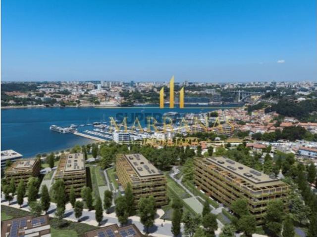 Apartamento T3 Novo C/ Terraço e piscina