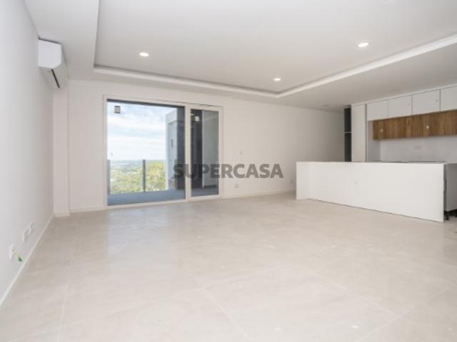 Apartamento T3 novo com terraço de 72m², Palmela Fração B