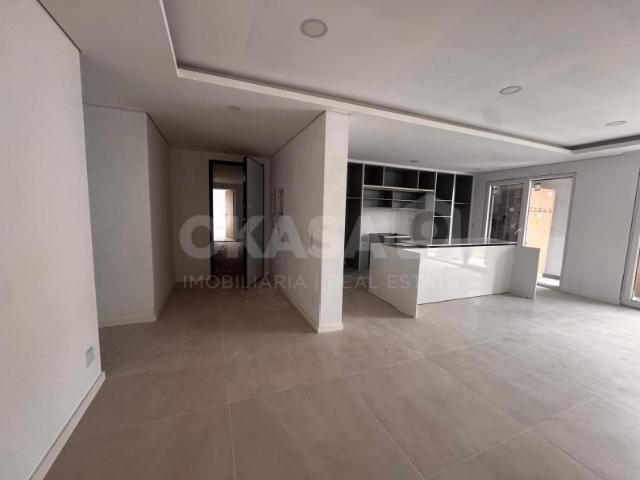 Apartamento T3 Novo com Terraço, Garagem, Palmela