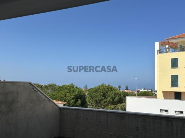 Apartamento T3 Novo com Box e Ginásio Centro da Ericeira