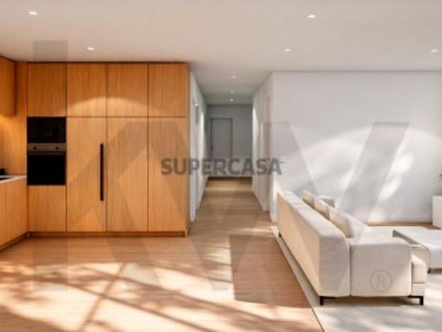 Apartamento T3 Novo com Excelentes Acabamentos e Equipamentos de Qualidade no Centro de Mafra