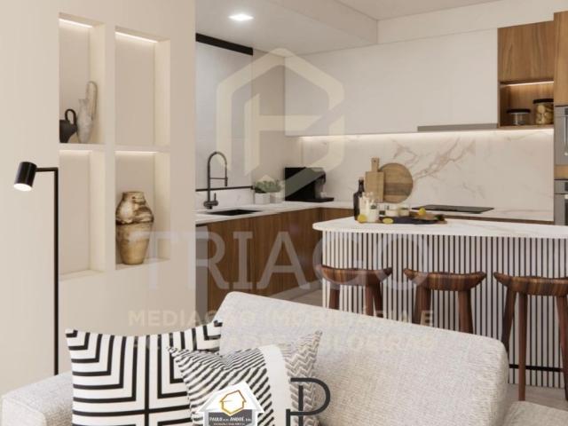 Apartamento T3 NOVO com Logradouro
