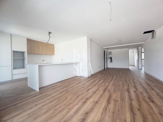 Apartamento T3 novo condomínio fechado em Celeiros Braga