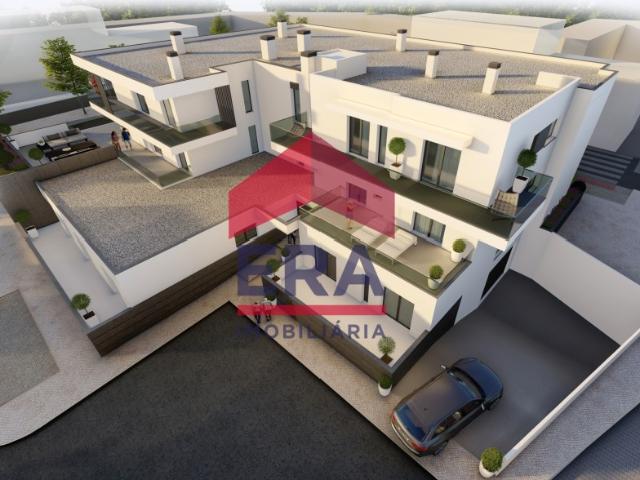 Apartamento T3 novo em Ferrel Peniche