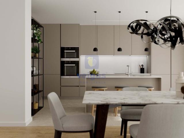 Apartamento T3 Novo em Leiria, Parceiros, com garagem box fechada para 2 carros e elevador