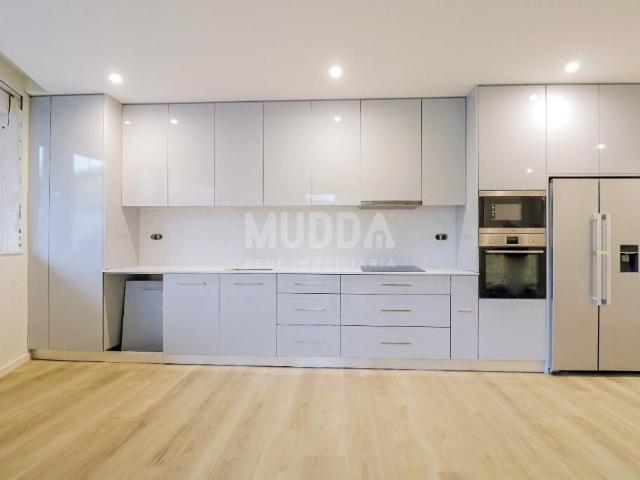 Apartamento T3 novo em Seixezelo VNG